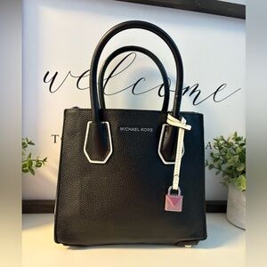 Michael Kors Mercer black and white accordion bag